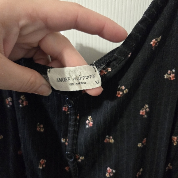 Flower tank top - Picture 2 of 3